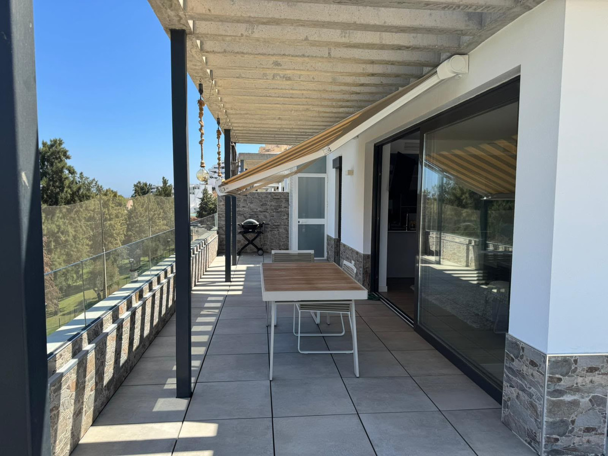 2 Bed Apartment for sale in Mijas Costa Del Sol, Málaga, Spain