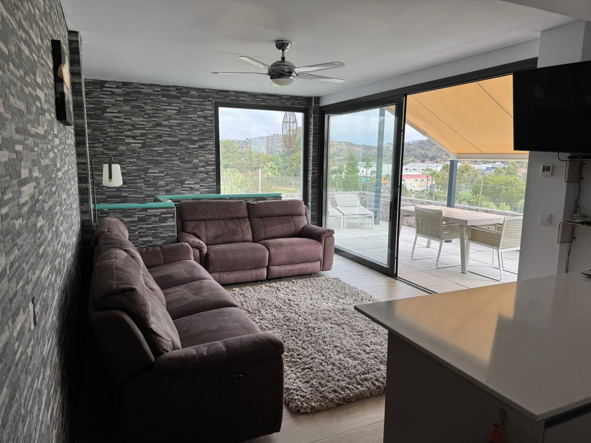 2 Bed Apartment for sale in Mijas Costa Del Sol, Málaga, Spain