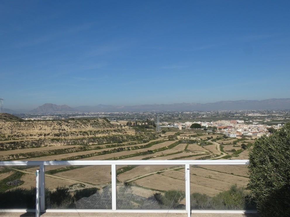 Se vende Villa - Chalet de 4 dormitorios en Costa Blanca, Alicante, España