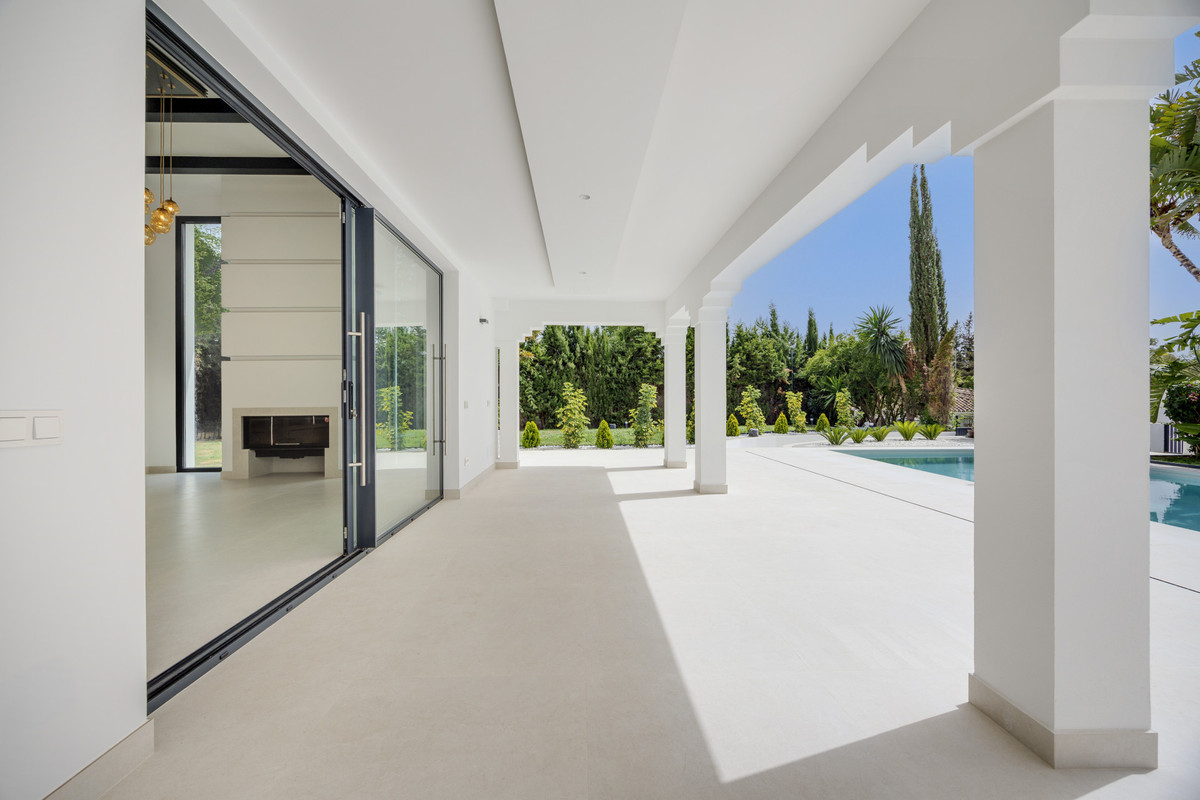 4 Bed Townhouse for sale in Guadalmina Alta Costa Del Sol, Málaga, Spain