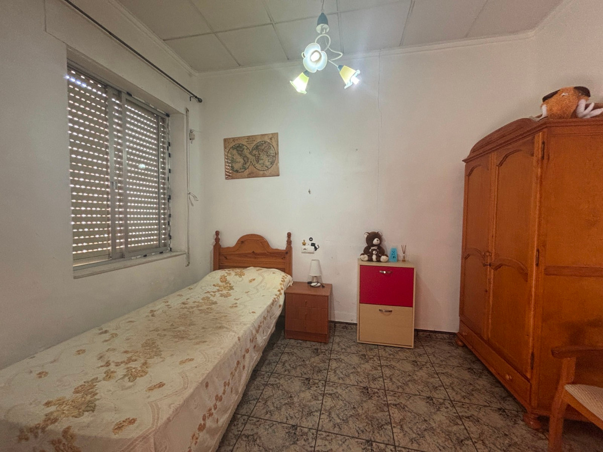 4 Bed Townhouse for sale in Guardamar Del Segura Costa Blanca, Alicante, Spain