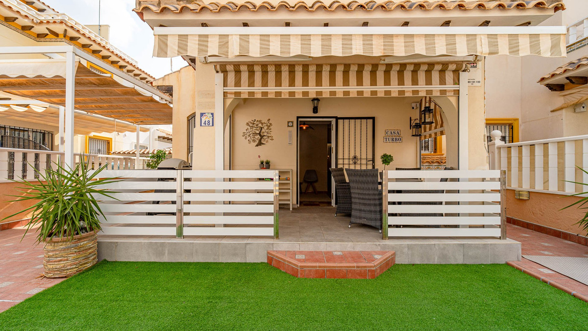 3 Bed Townhouse for sale in Lomas De Cabo Roig Costa Blanca, Alicante, Spain