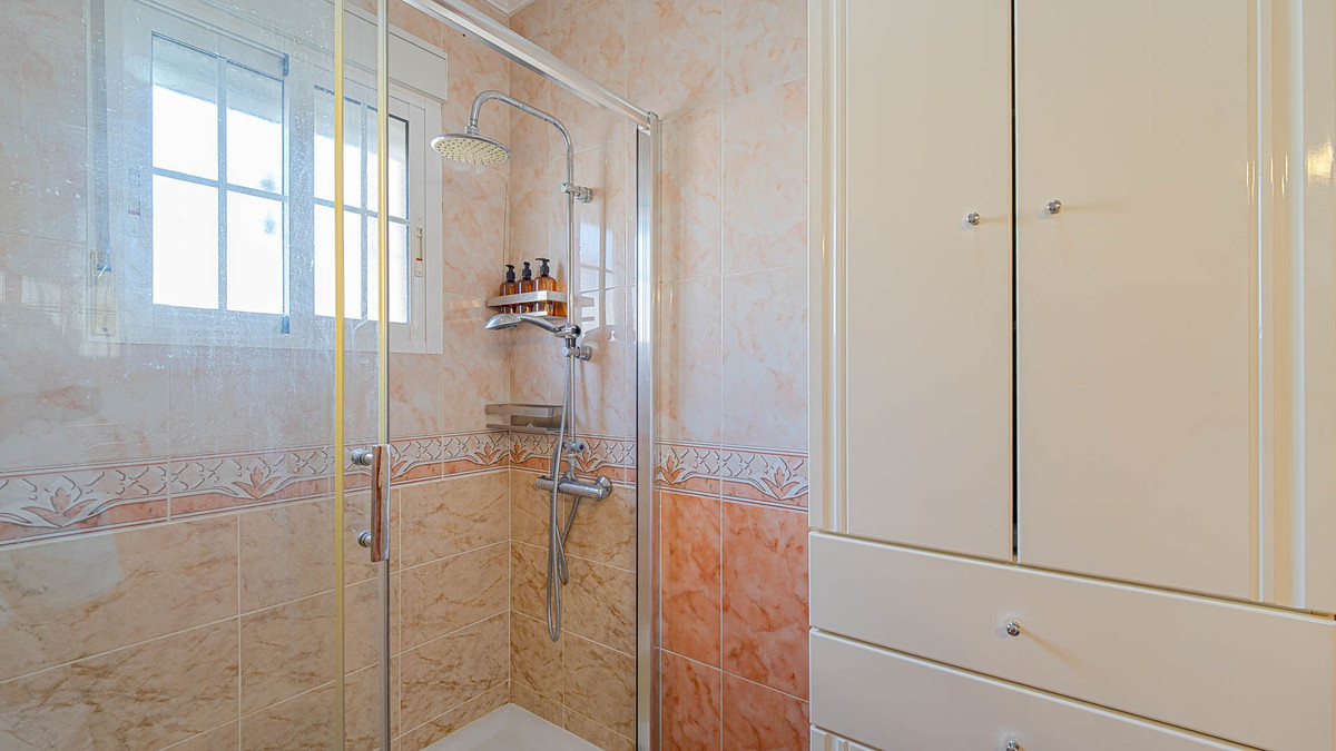 3 Bed Townhouse for sale in Lomas De Cabo Roig Costa Blanca, Alicante, Spain