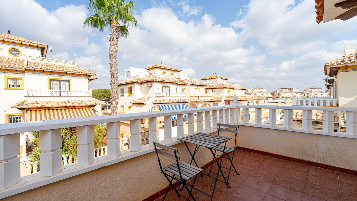 3 Bed Townhouse for sale in Lomas De Cabo Roig Costa Blanca, Alicante, Spain