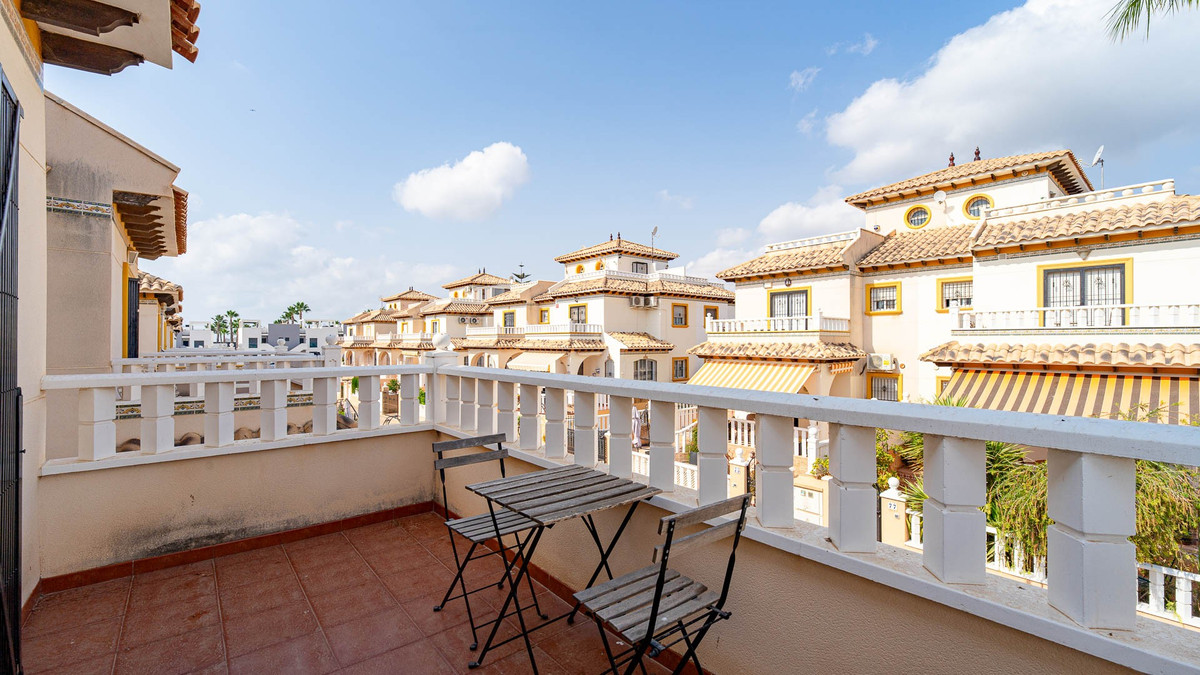 3 Bed Townhouse for sale in Lomas De Cabo Roig Costa Blanca, Alicante, Spain