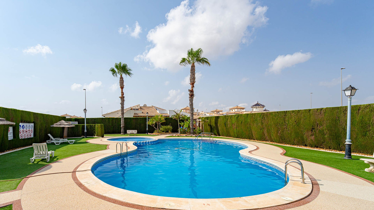 3 Bed Townhouse for sale in Lomas De Cabo Roig Costa Blanca, Alicante, Spain