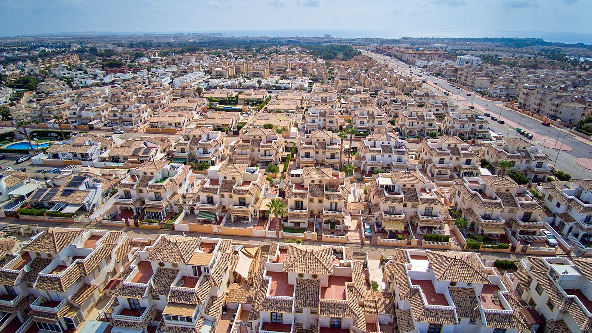 3 Bed Townhouse for sale in Lomas De Cabo Roig Costa Blanca, Alicante, Spain