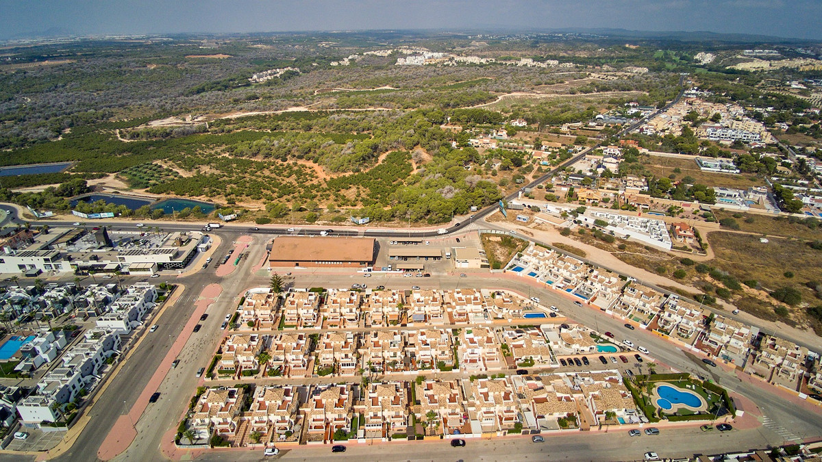 3 Bed Townhouse for sale in Lomas De Cabo Roig Costa Blanca, Alicante, Spain