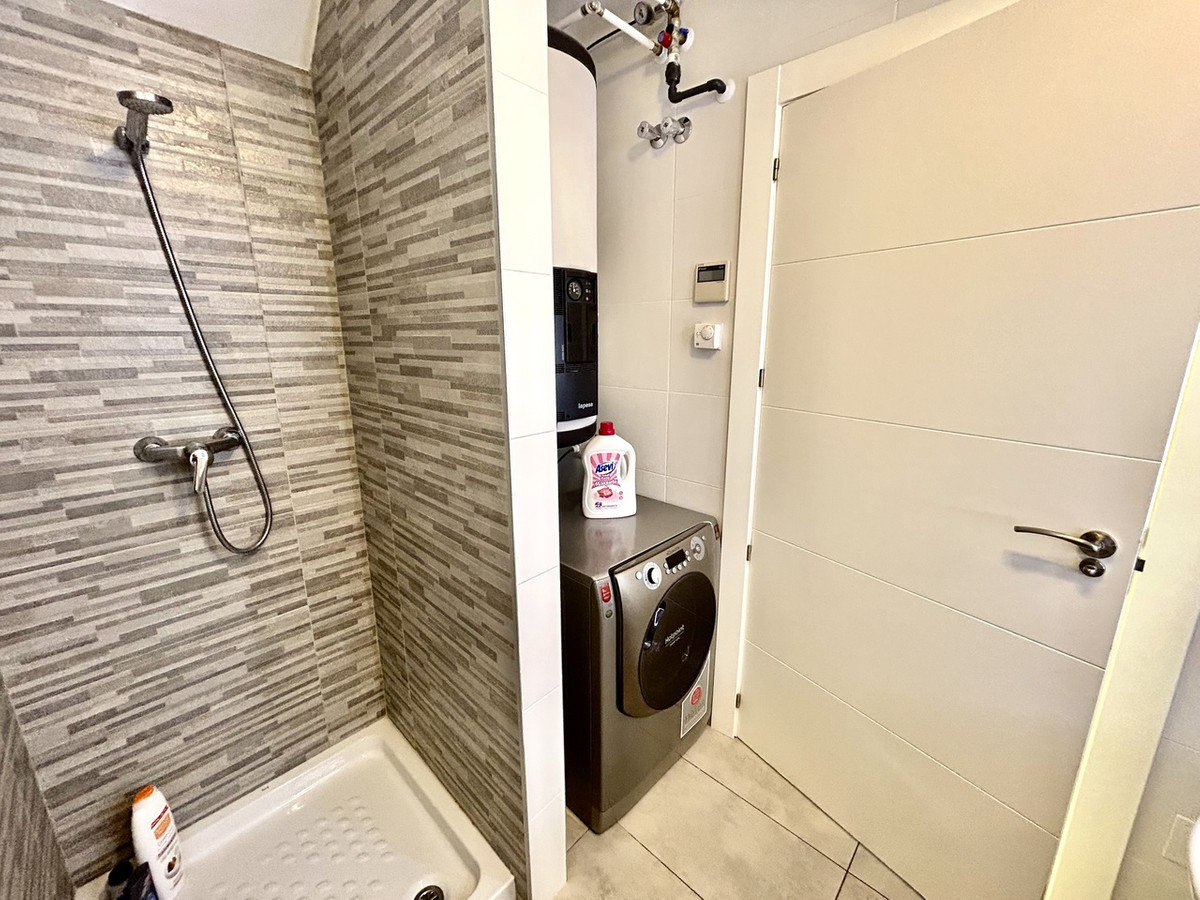 Se vende Ático de 2 dormitorios en Costa Blanca, Alicante, España