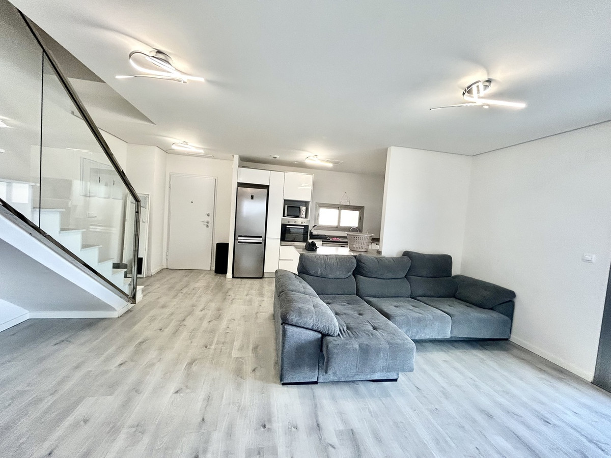 Se vende Ático de 2 dormitorios en Costa Blanca, Alicante, España