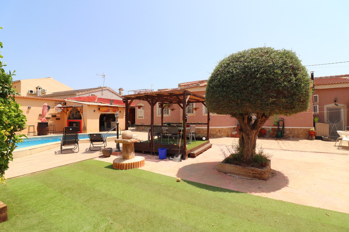 Se vende Pareada de 4 dormitorios en Costa Blanca, Alicante, España
