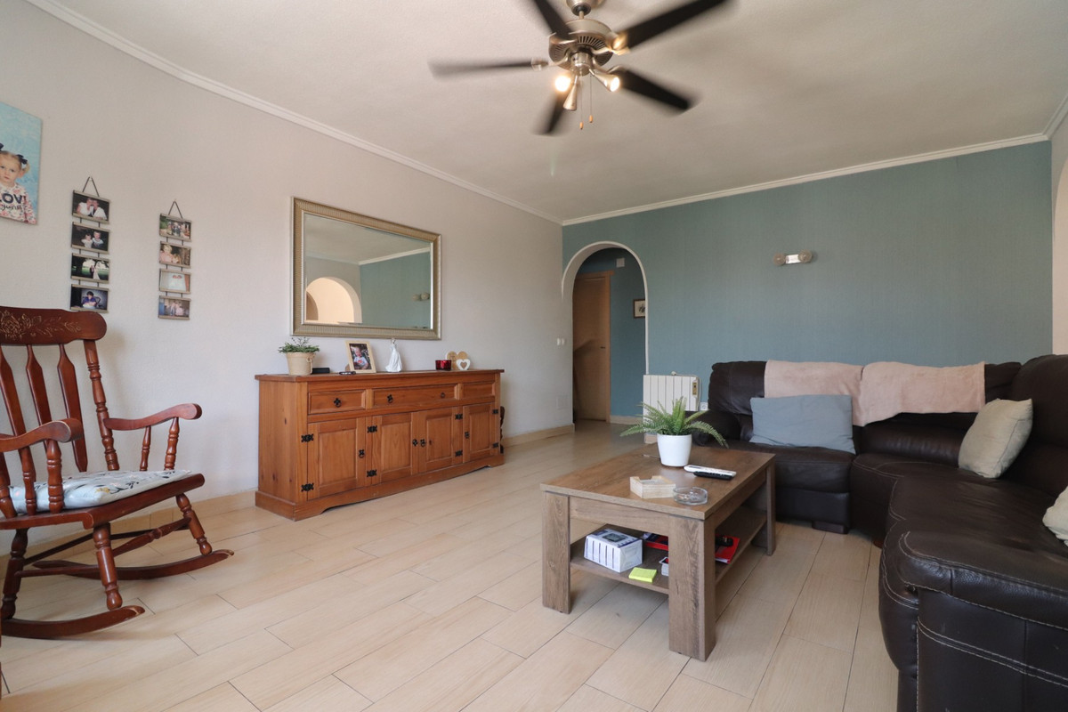 Se vende Pareada de 4 dormitorios en Costa Blanca, Alicante, España