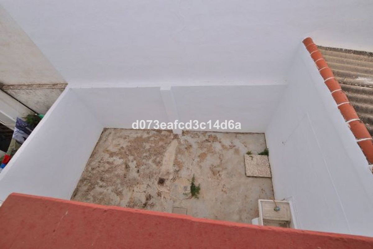 3 Bed Townhouse for sale in Ronda Costa Del Sol, Málaga, Spain