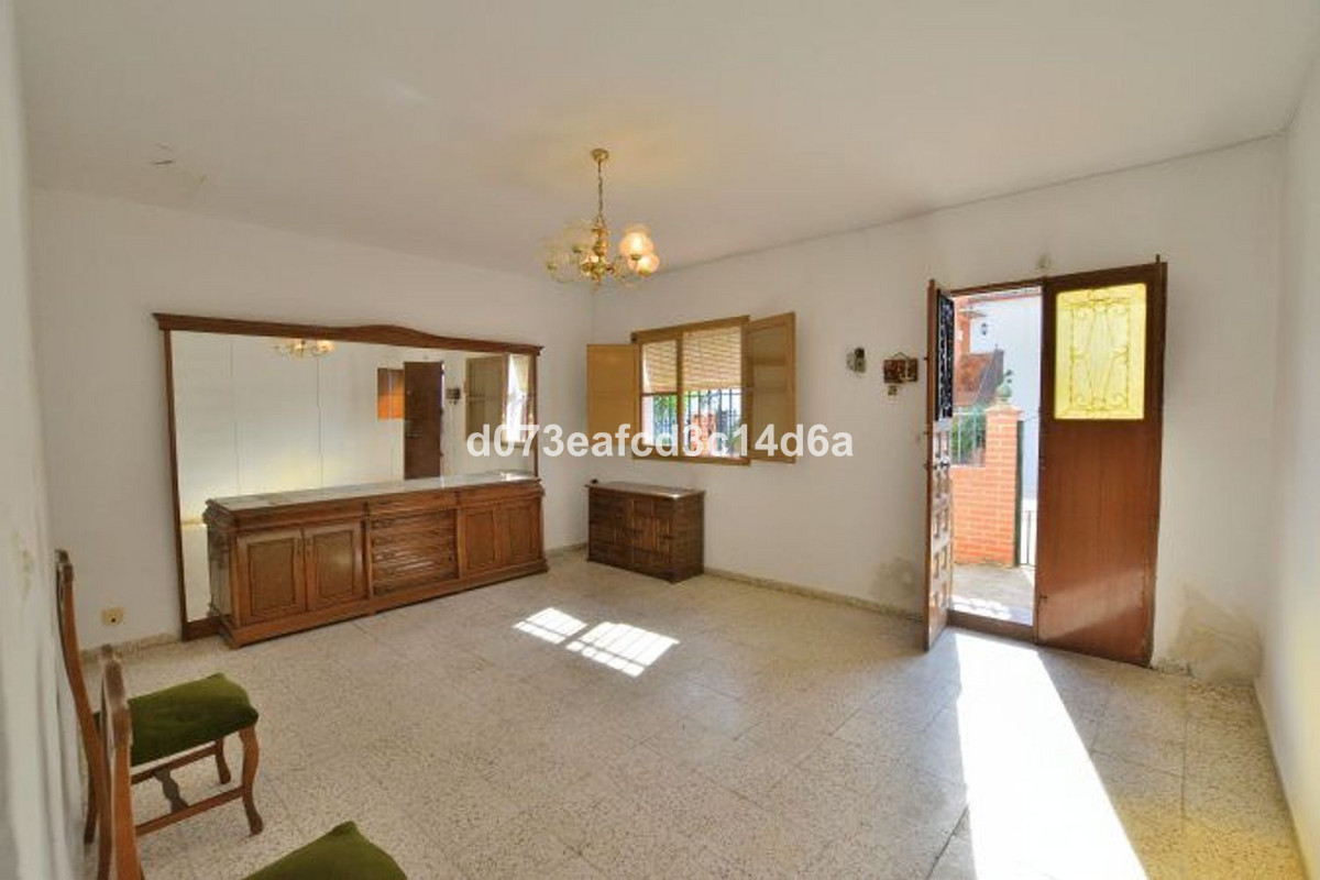 3 Bed Townhouse for sale in Ronda Costa Del Sol, Málaga, Spain