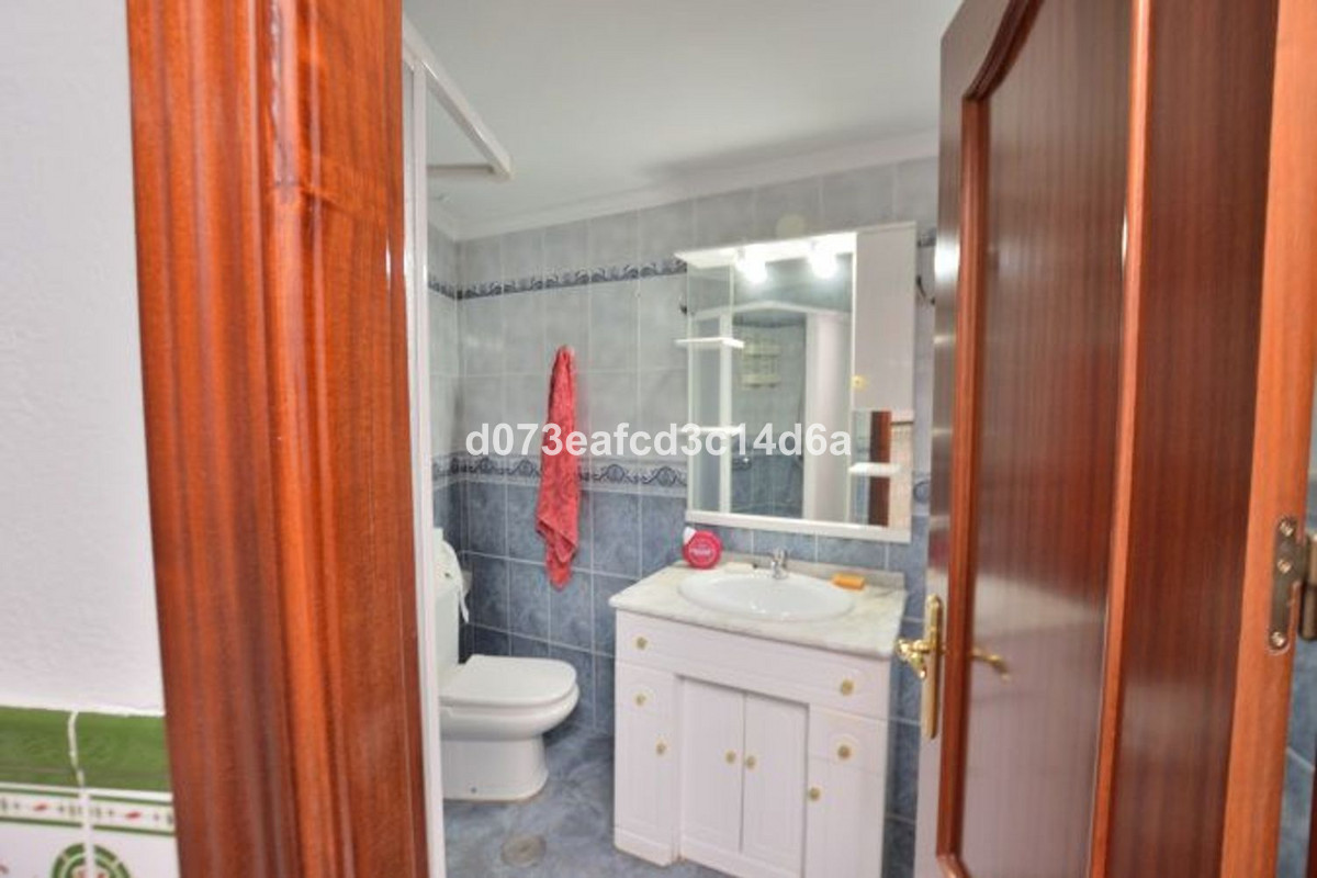3 Bed Townhouse for sale in Ronda Costa Del Sol, Málaga, Spain