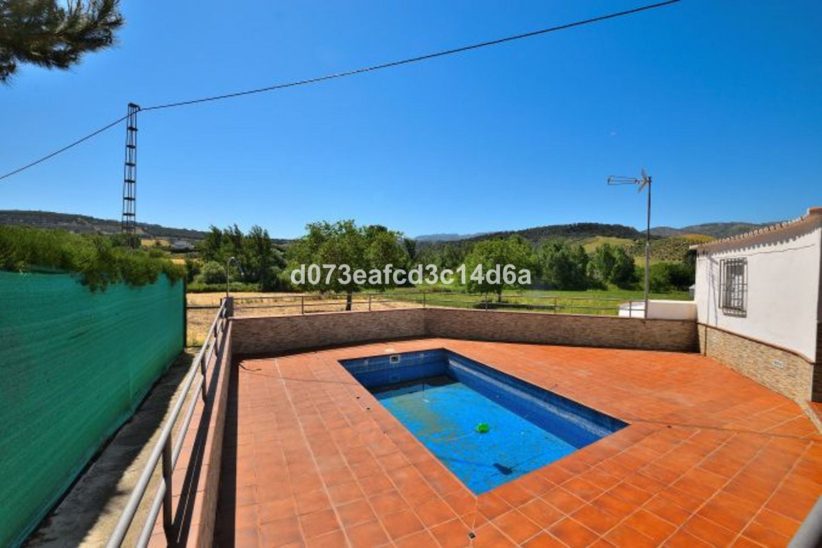 1 Bed Townhouse for sale in Ronda Costa Del Sol, Málaga, Spain