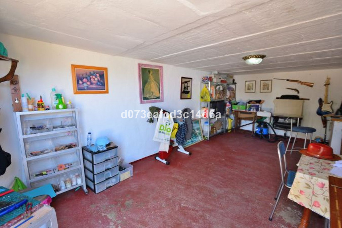 1 Bed Townhouse for sale in Ronda Costa Del Sol, Málaga, Spain