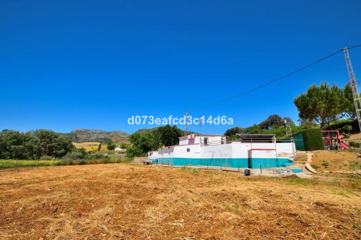 1 Bed Townhouse for sale in Ronda Costa Del Sol, Málaga, Spain