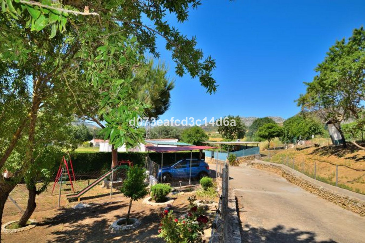 1 Bed Townhouse for sale in Ronda Costa Del Sol, Málaga, Spain