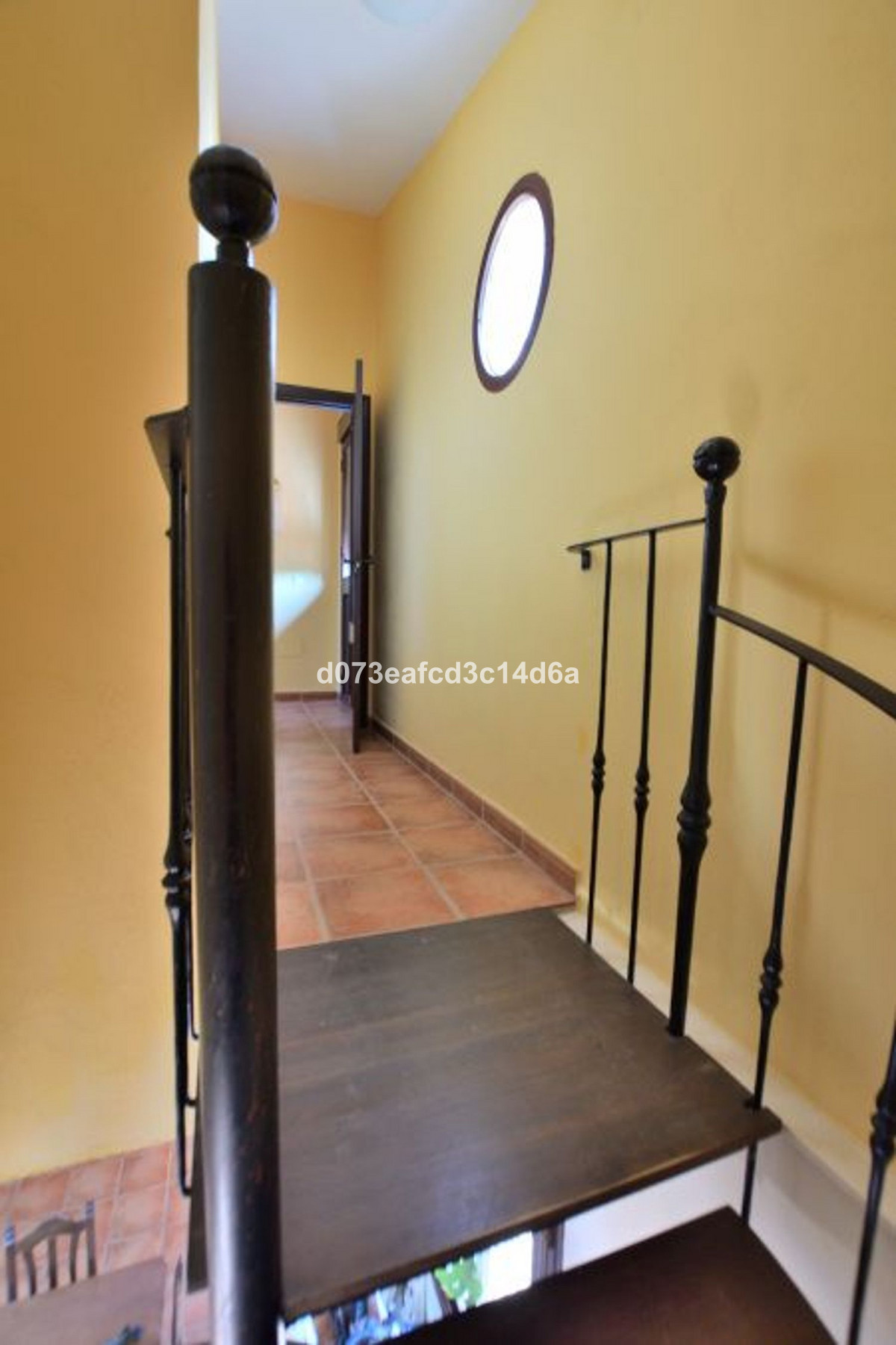 5 Bed Townhouse for sale in Arriate Costa Del Sol, Málaga, Spain