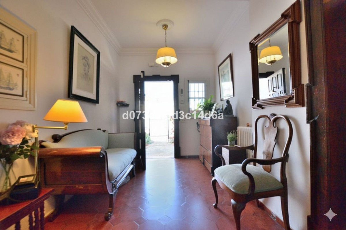 4 Bed Townhouse for sale in Ronda Costa Del Sol, Málaga, Spain