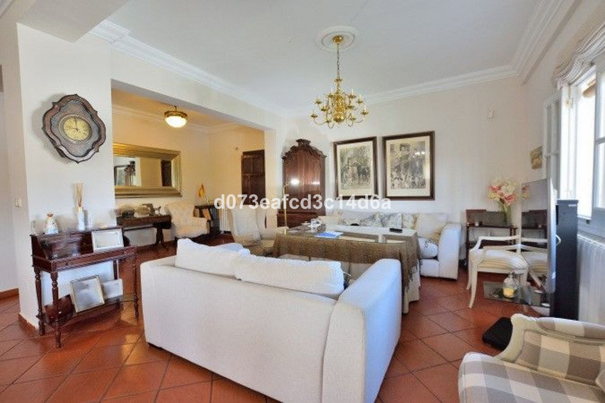 4 Bed Townhouse for sale in Ronda Costa Del Sol, Málaga, Spain