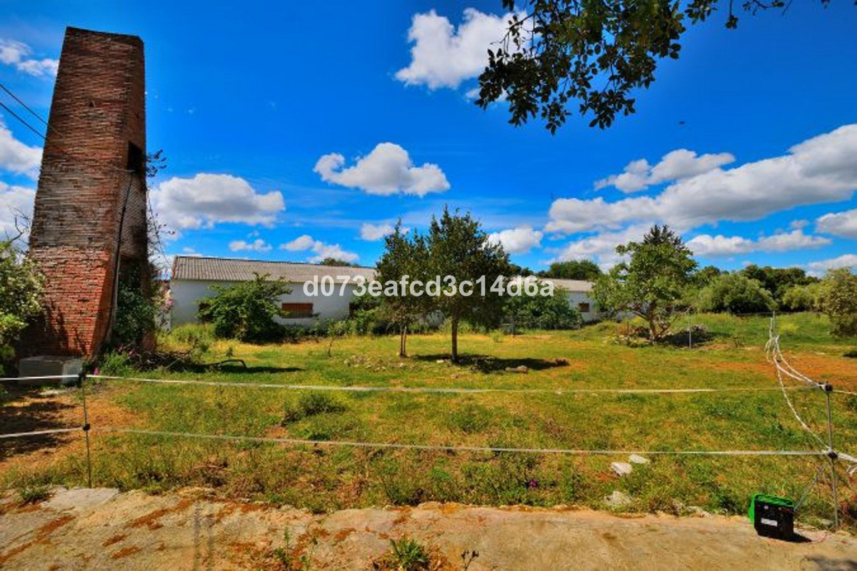 1 Bed Townhouse for sale in Cuevas Del Becerro Costa Del Sol, Málaga, Spain