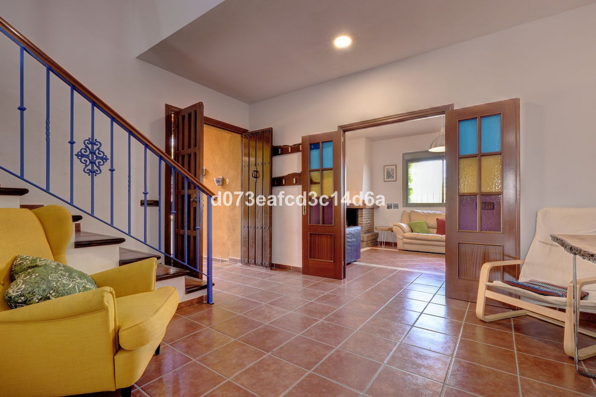 Se vende Villa - Chalet de 6 dormitorios en Costa Del Sol, Málaga, España