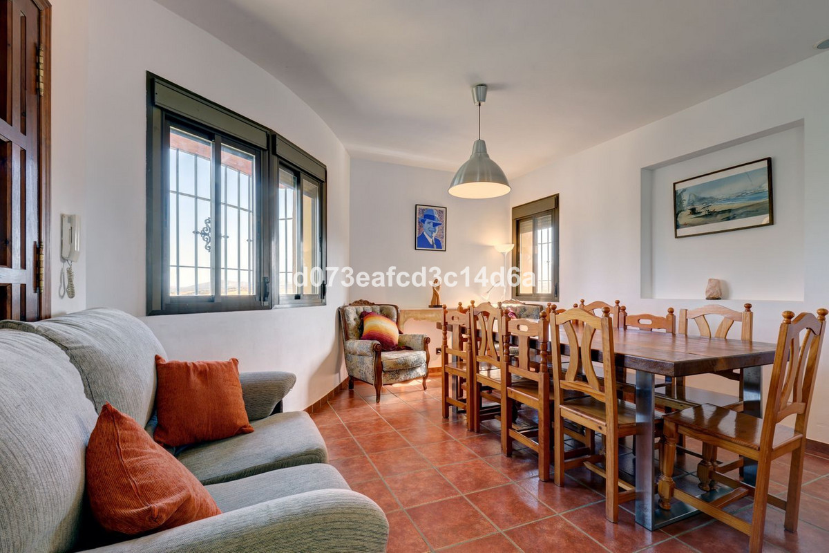 Se vende Villa - Chalet de 6 dormitorios en Costa Del Sol, Málaga, España