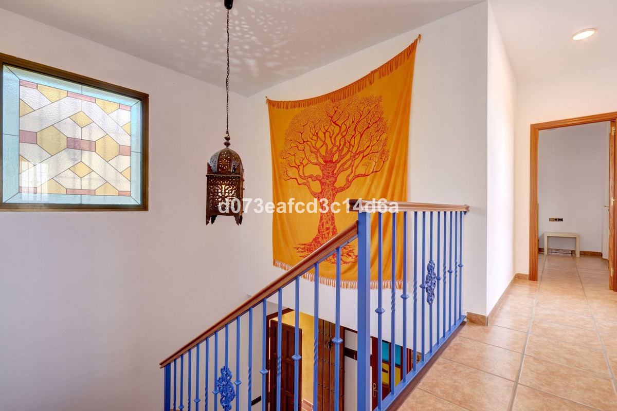 Se vende Villa - Chalet de 6 dormitorios en Costa Del Sol, Málaga, España
