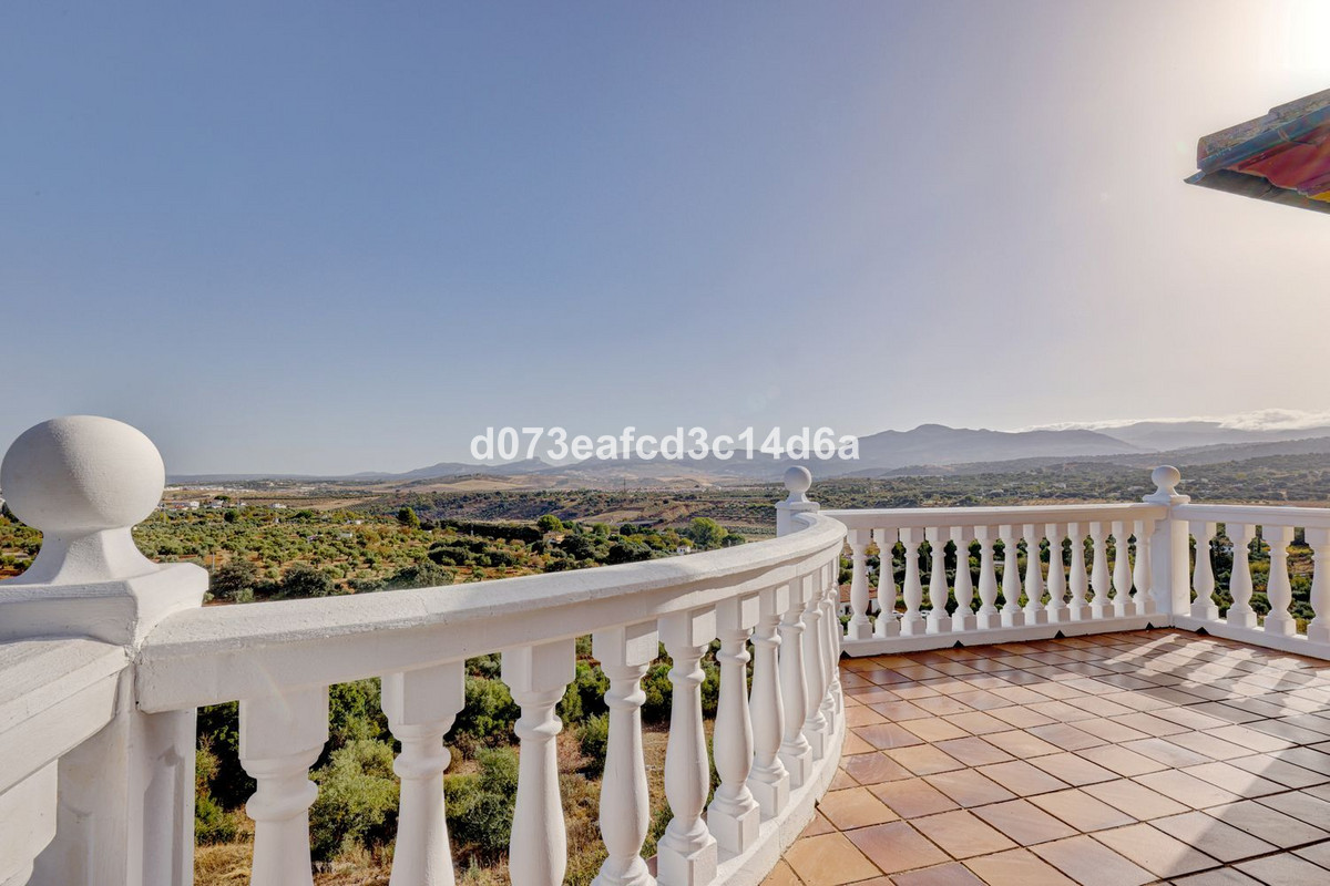 Se vende Villa - Chalet de 6 dormitorios en Costa Del Sol, Málaga, España
