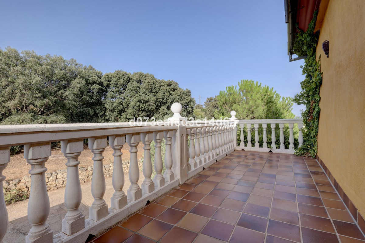 Se vende Villa - Chalet de 6 dormitorios en Costa Del Sol, Málaga, España
