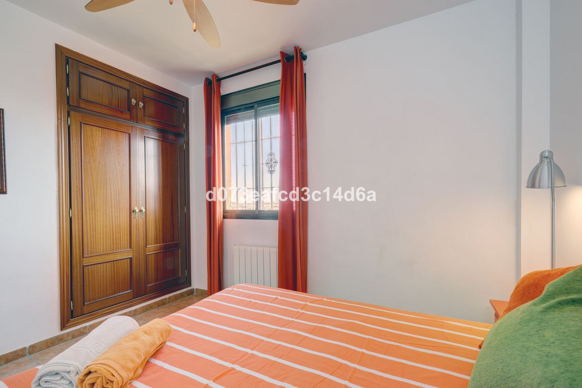 Se vende Villa - Chalet de 6 dormitorios en Costa Del Sol, Málaga, España