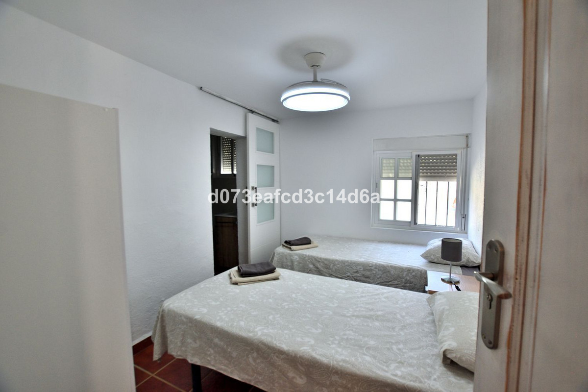 4 Bed Townhouse for sale in Ronda Costa Del Sol, Málaga, Spain