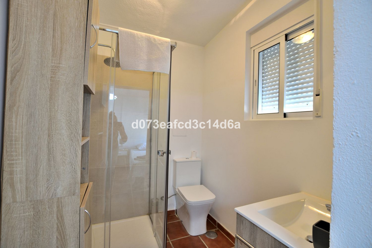 4 Bed Townhouse for sale in Ronda Costa Del Sol, Málaga, Spain