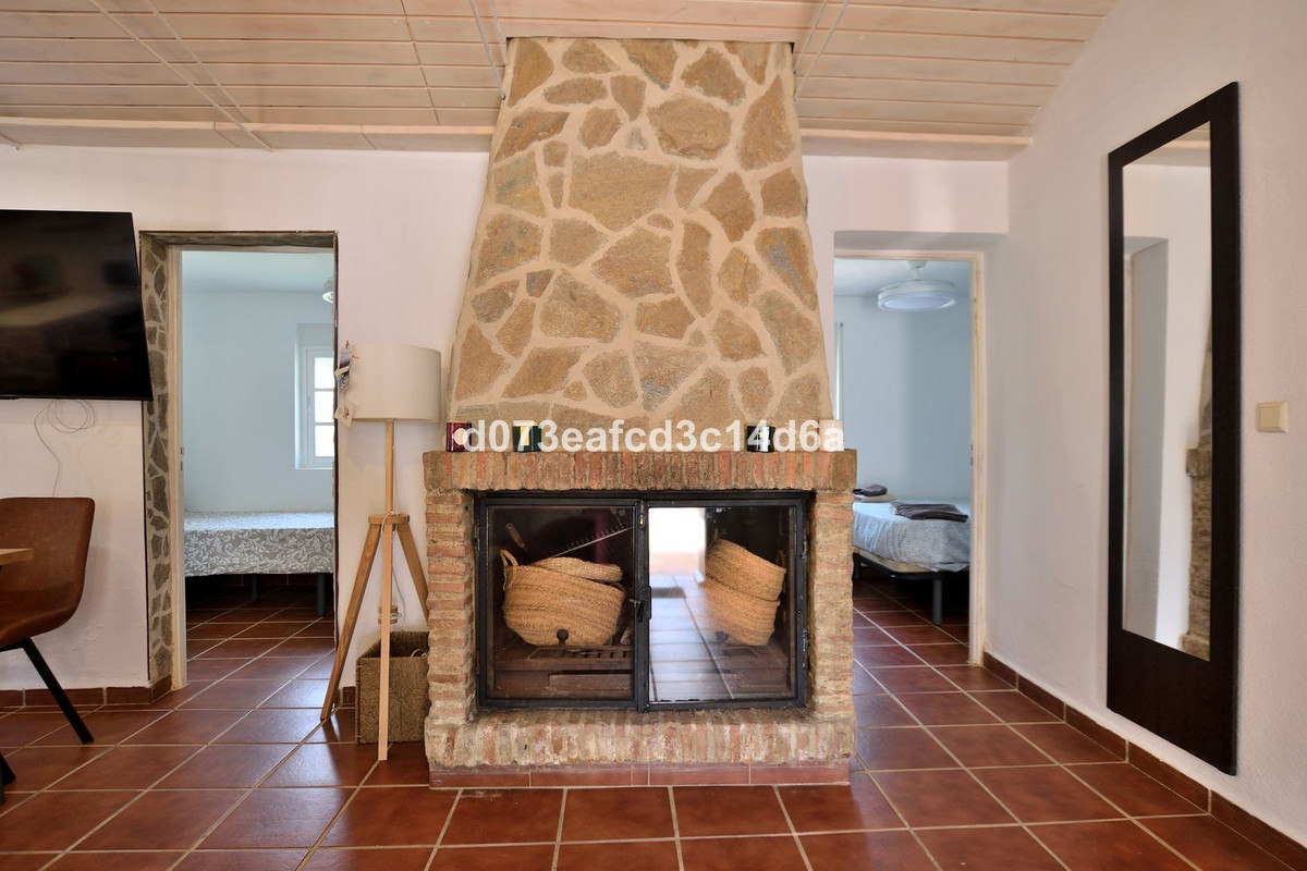 4 Bed Townhouse for sale in Ronda Costa Del Sol, Málaga, Spain