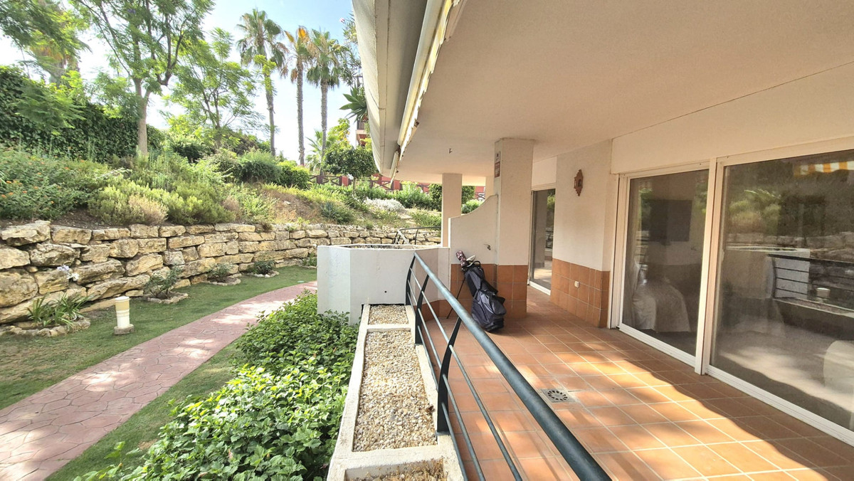 2 Bed Apartment for sale in San Pedro De Alcántara Costa Del Sol, Málaga, Spain