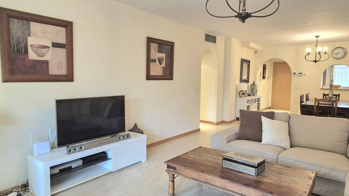 2 Bed Apartment for sale in San Pedro De Alcántara Costa Del Sol, Málaga, Spain