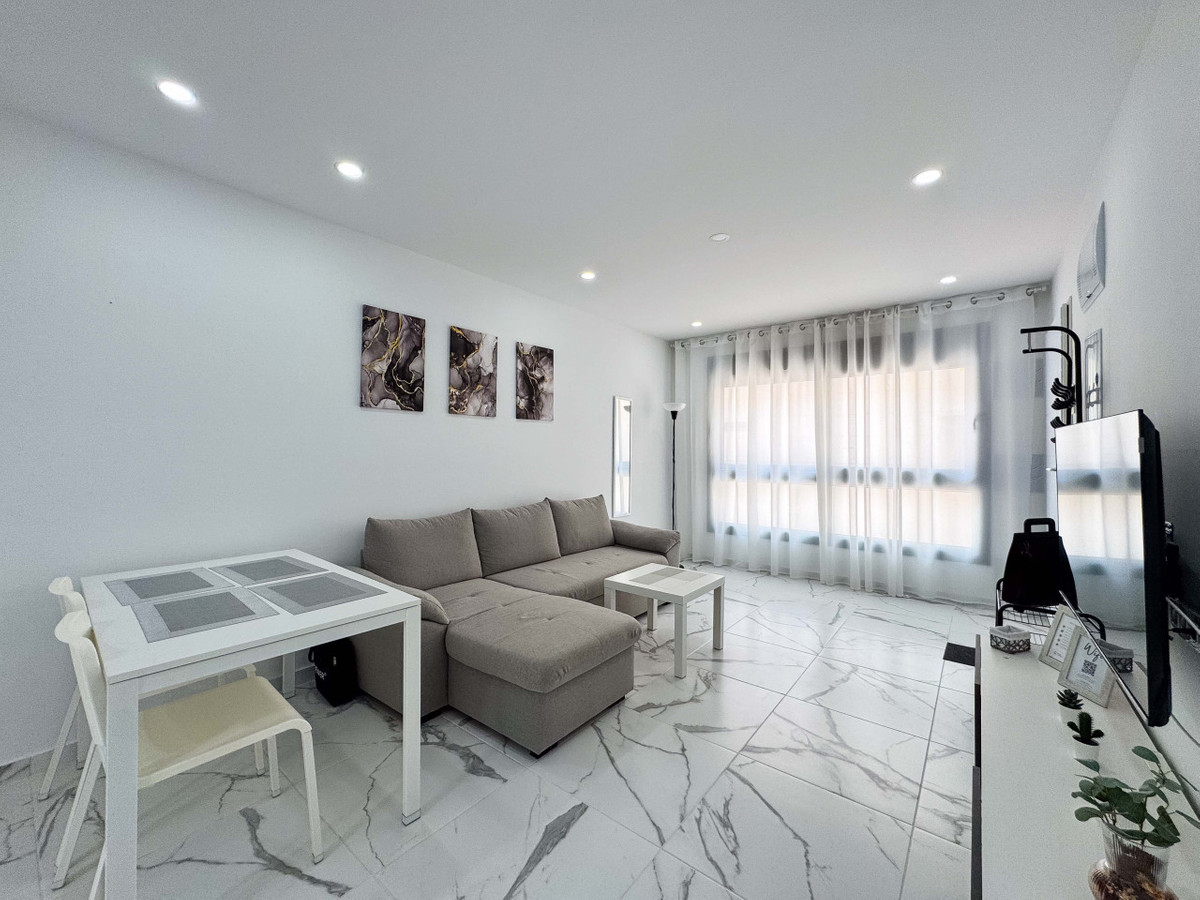 1 Bed Apartment for sale in Playa Del Cura Costa Blanca, Alicante, Spain