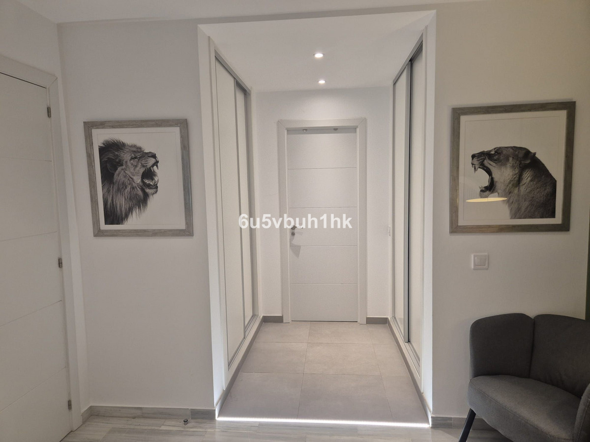 3 Bed Apartment for sale in Los Pacos Costa Del Sol, Málaga, Spain