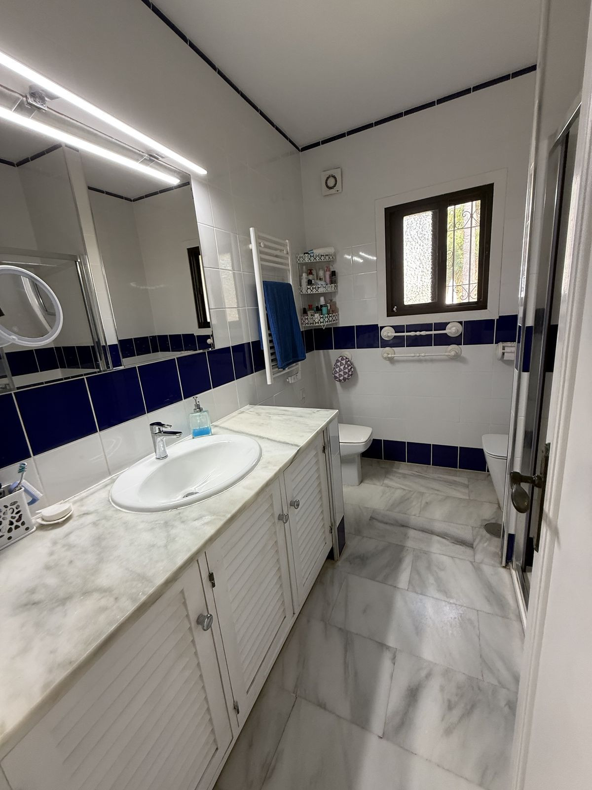 4 Bed Townhouse for sale in Calahonda Costa Del Sol, Málaga, Spain
