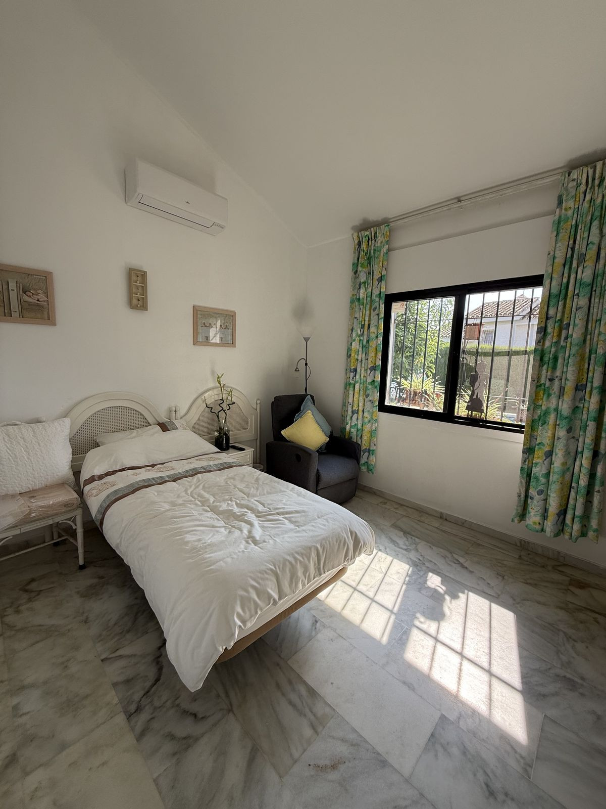 4 Bed Townhouse for sale in Calahonda Costa Del Sol, Málaga, Spain