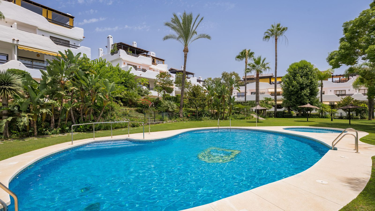 3 Bed Townhouse for sale in Marbella Costa Del Sol, Málaga, Spain