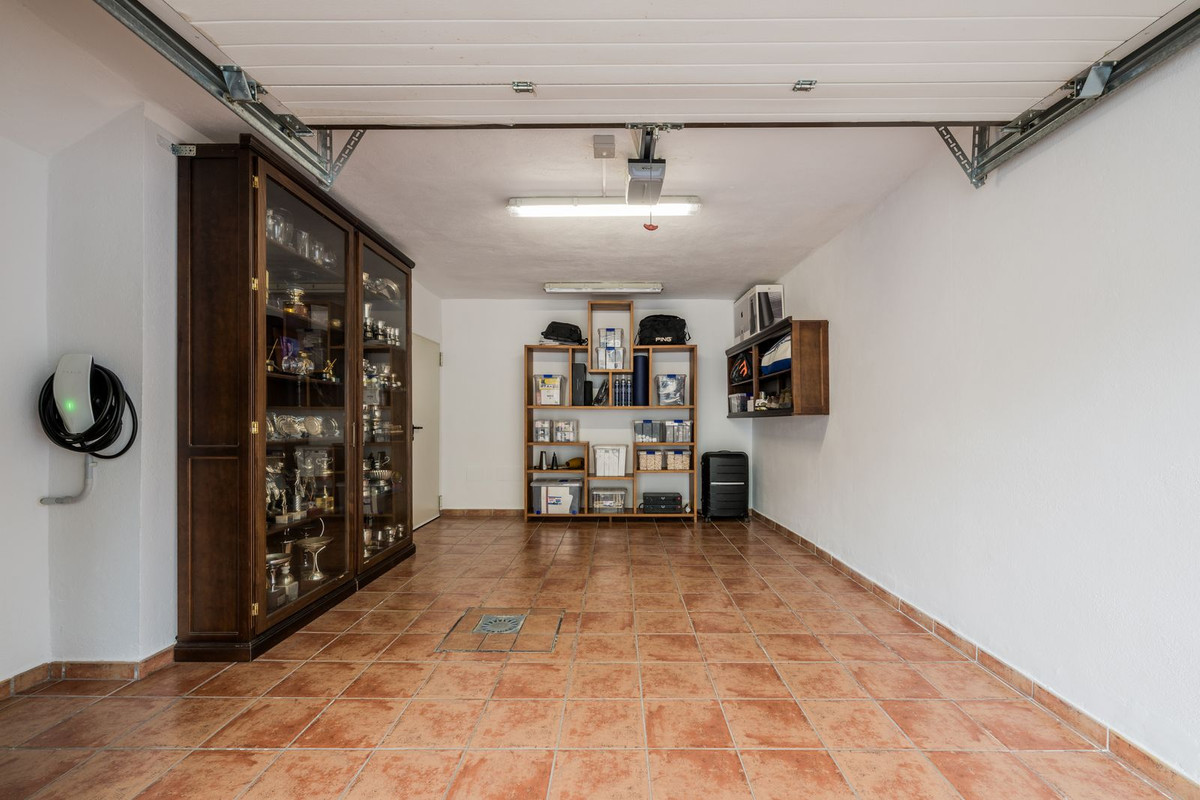 3 Bed Townhouse for sale in Marbella Costa Del Sol, Málaga, Spain