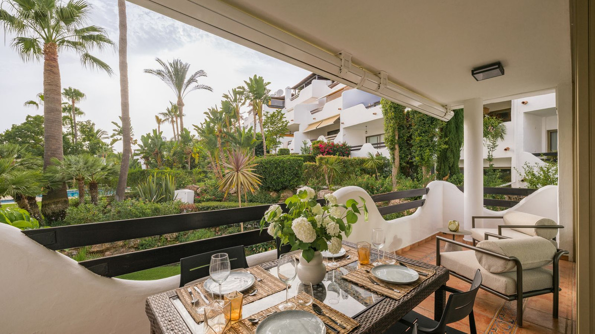 3 Bed Townhouse for sale in Marbella Costa Del Sol, Málaga, Spain
