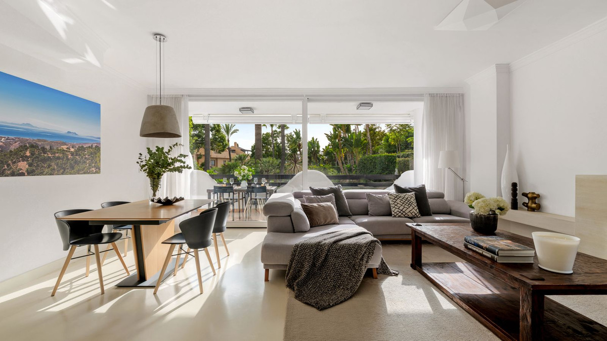 3 Bed Townhouse for sale in Marbella Costa Del Sol, Málaga, Spain