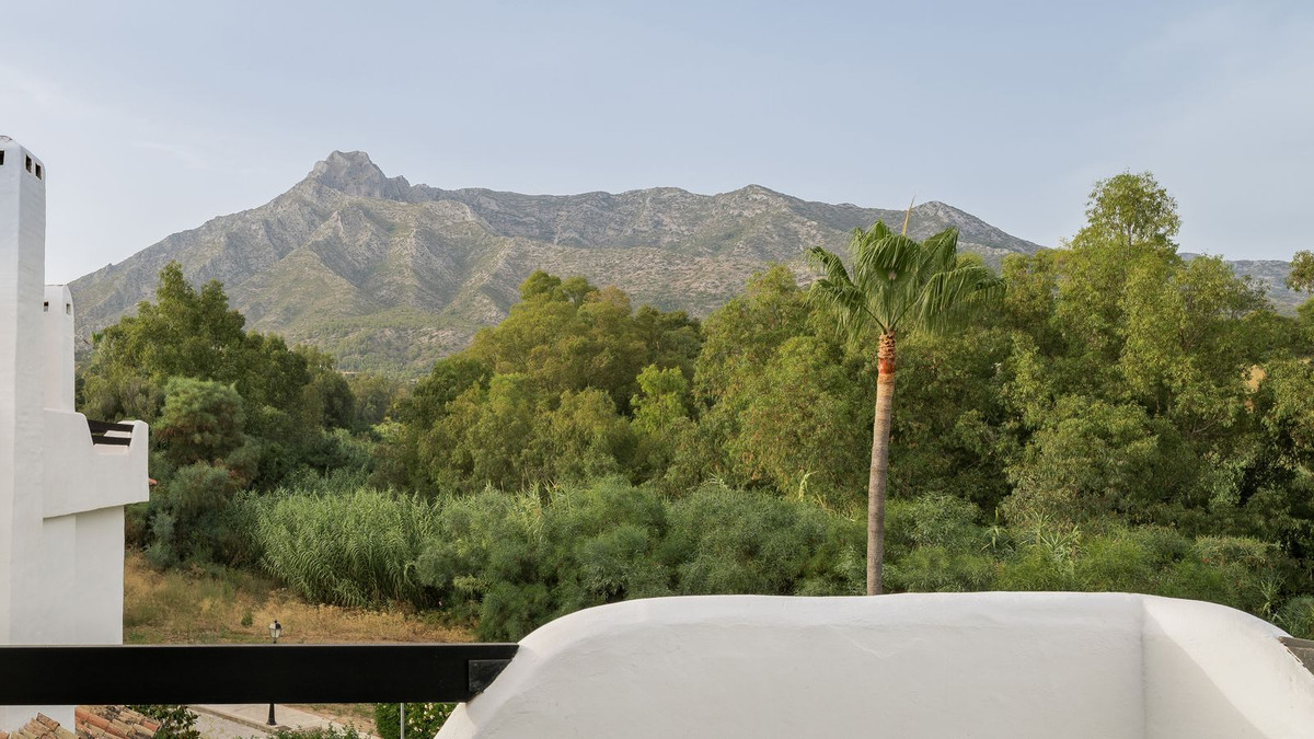 3 Bed Townhouse for sale in Marbella Costa Del Sol, Málaga, Spain