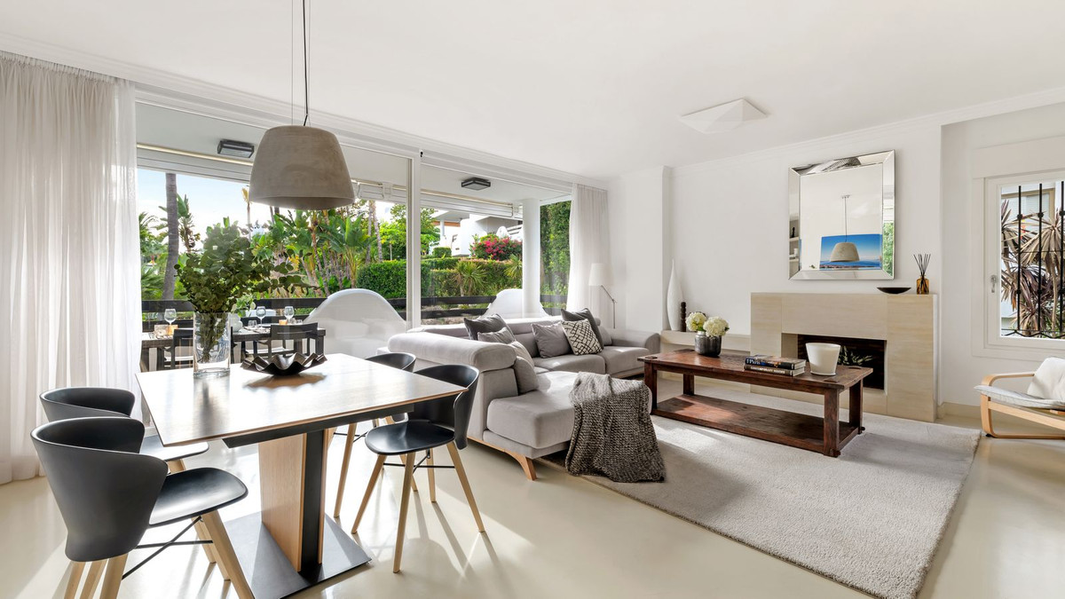 3 Bed Townhouse for sale in Marbella Costa Del Sol, Málaga, Spain