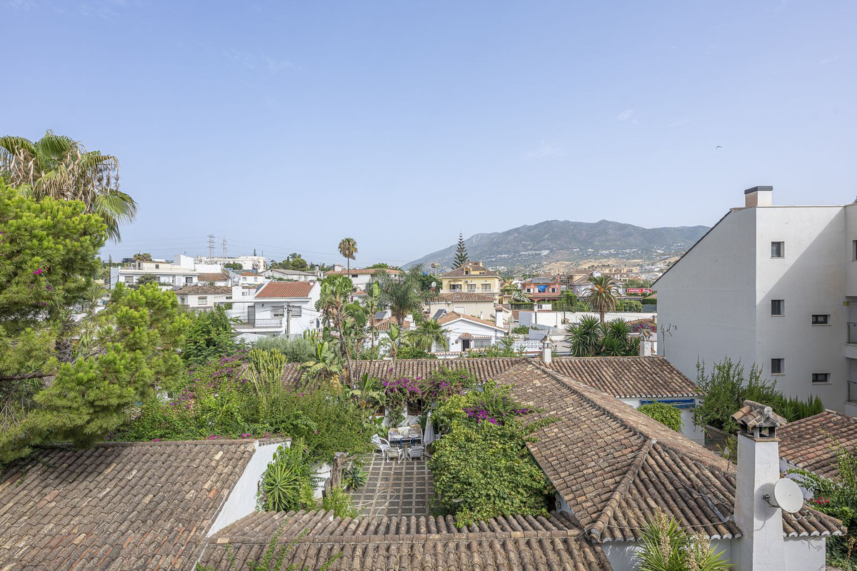 2 Bed Apartment for sale in Fuengirola Costa Del Sol, Málaga, Spain