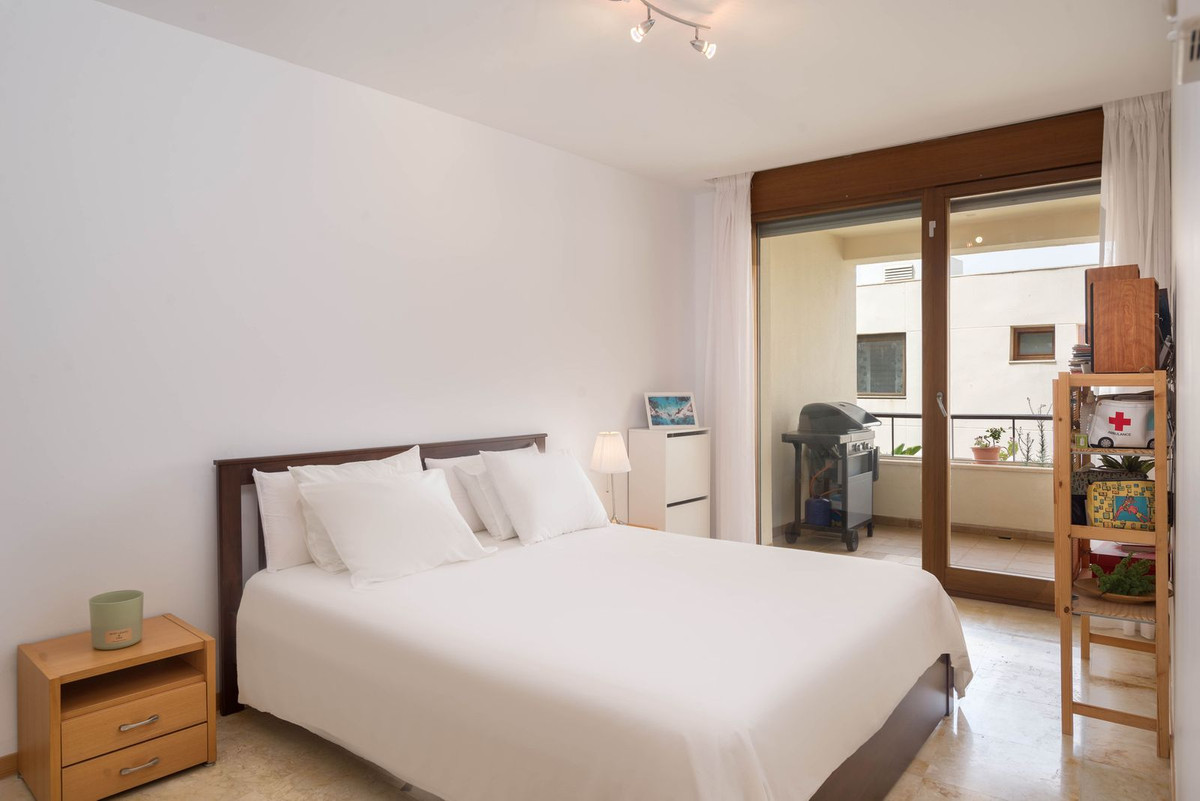 3 Bed Apartment for sale in Altos De Los Monteros Costa Del Sol, Málaga, Spain
